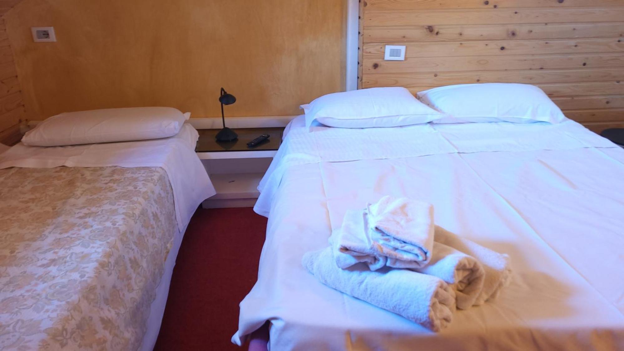 Vila Flavia B&B コンスタンツァ エクステリア 写真