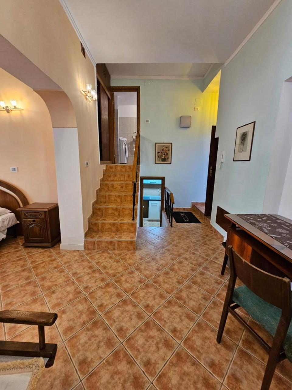 Vila Flavia B&B コンスタンツァ エクステリア 写真