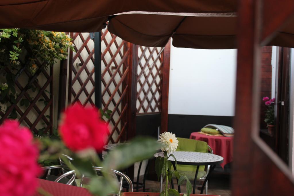 Vila Flavia B&B コンスタンツァ エクステリア 写真