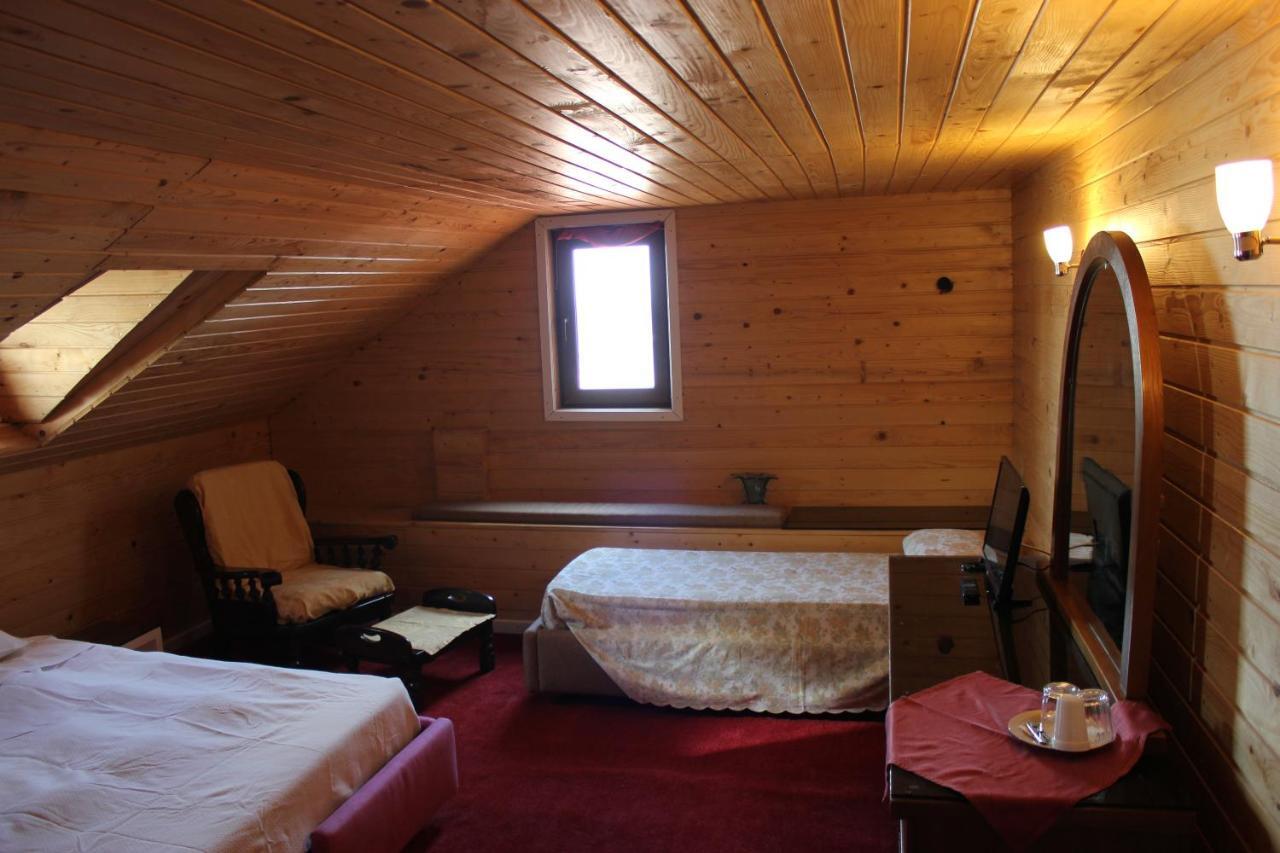 Vila Flavia B&B コンスタンツァ エクステリア 写真
